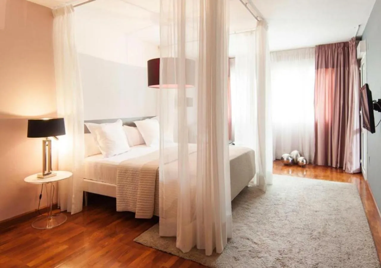 Hotel Bypillow Villa Lorena Adults Recommended